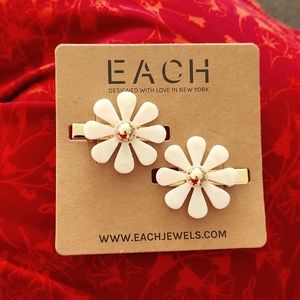 Each Jewels hair barrettes